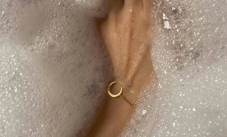 غسول البشرة الدُّهنية.. الأفضل